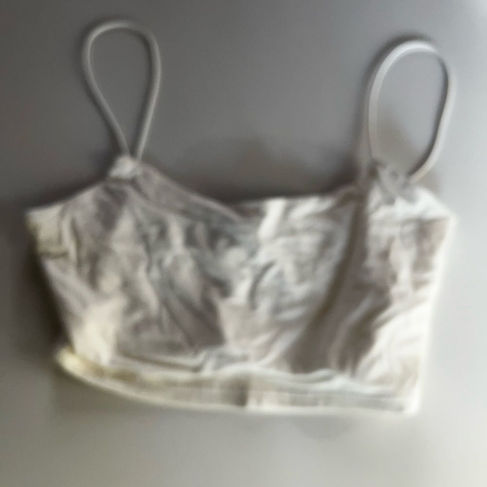 Fashion nova white cropped tank size xs